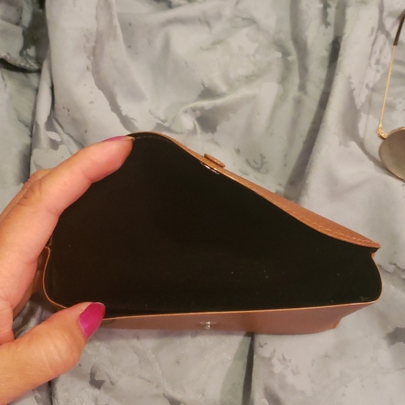 RAY-BAN SUN GLASSES. For WOMEN ๐๐ - Picture 7 of 8